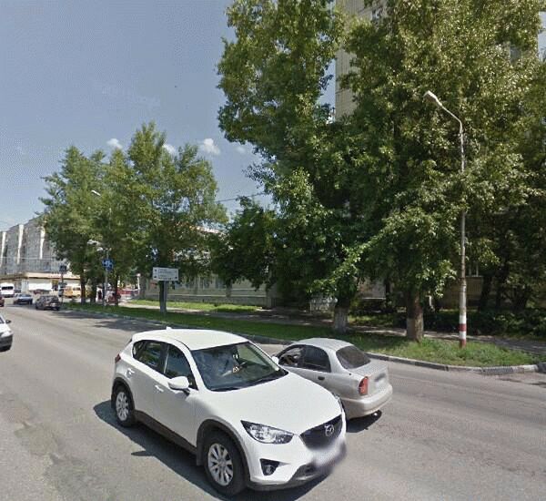 Банкомат Сбербанка России по адресу ул. 12 Сентября,  95